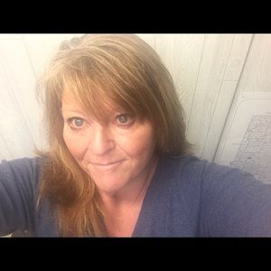 Meet your Posher, Renea